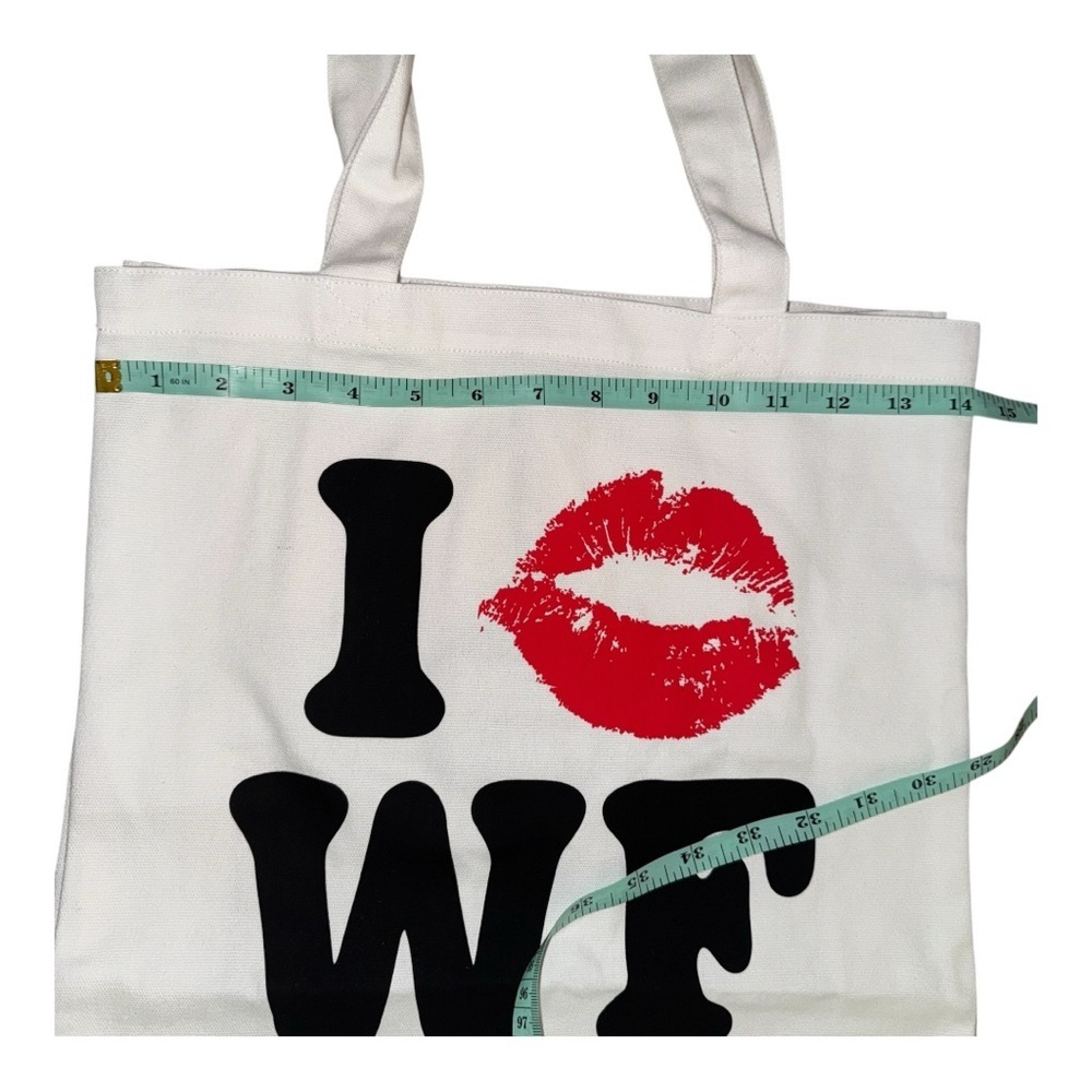 White Fox Boutique 11th Street City of Dreams Tote Bag Frosting NWT - Picture 3 of 5